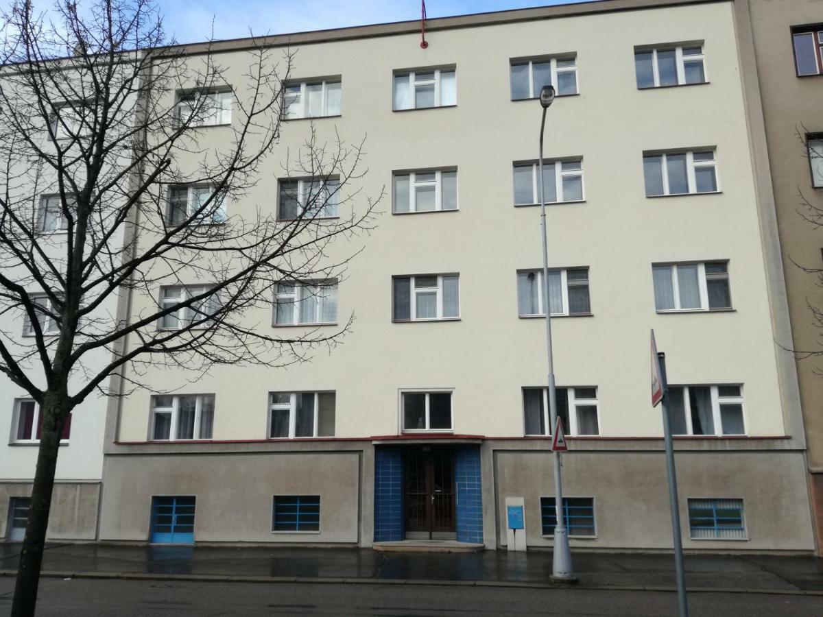 Malý útulný byt V Lipkách Hradec Králové Exteriér fotografie